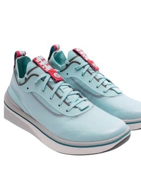 BALA Twelves Daybreak Nursing Profession Unisex Teal Aqua Blue Size 8